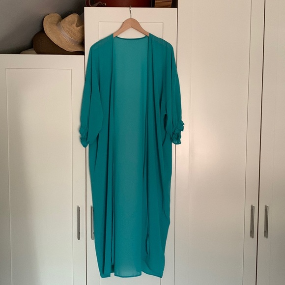 Sheer Duster - Picture 1 of 4